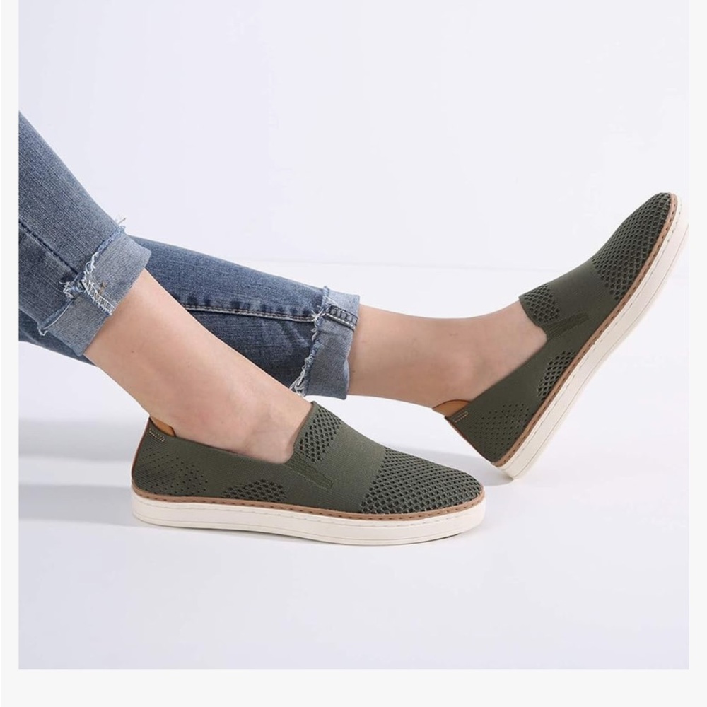 TRULAND Women's Slip On Sneakers/Breathable Knit Loafers. Olive green, size 8.5 - Picture 4 of 11